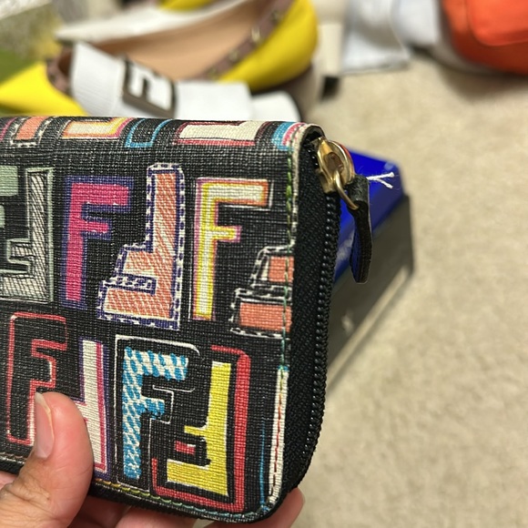 Fendi wallet - Picture 5 of 10